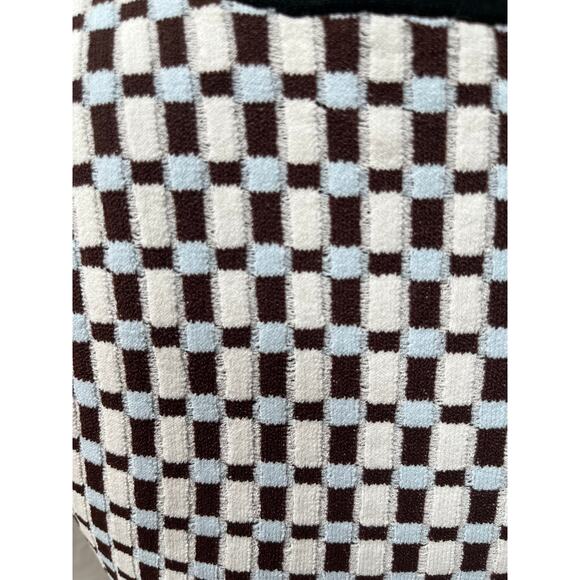 Zankov Bianca Sleeveless Top in Beetle Multi S - Picture 2 of 3